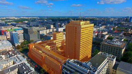 Orange sprzedaje kompleks budynków w centrum Warszawy