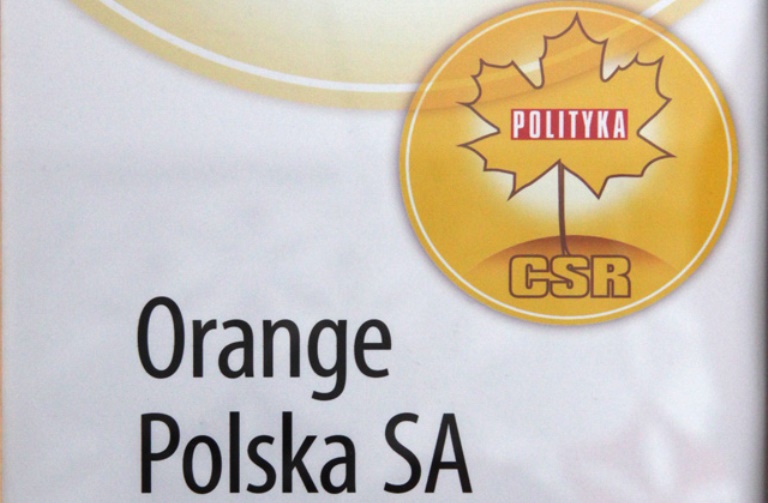 fragment dyplomy z logo Załoty Listek CSR 