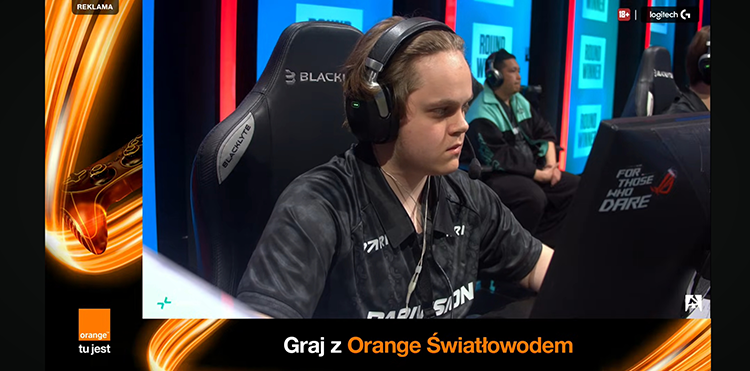 iem 2026 orange 2 izak