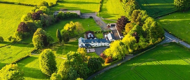 Ostatnia prosta w projektach budowy światłowodów z KPO